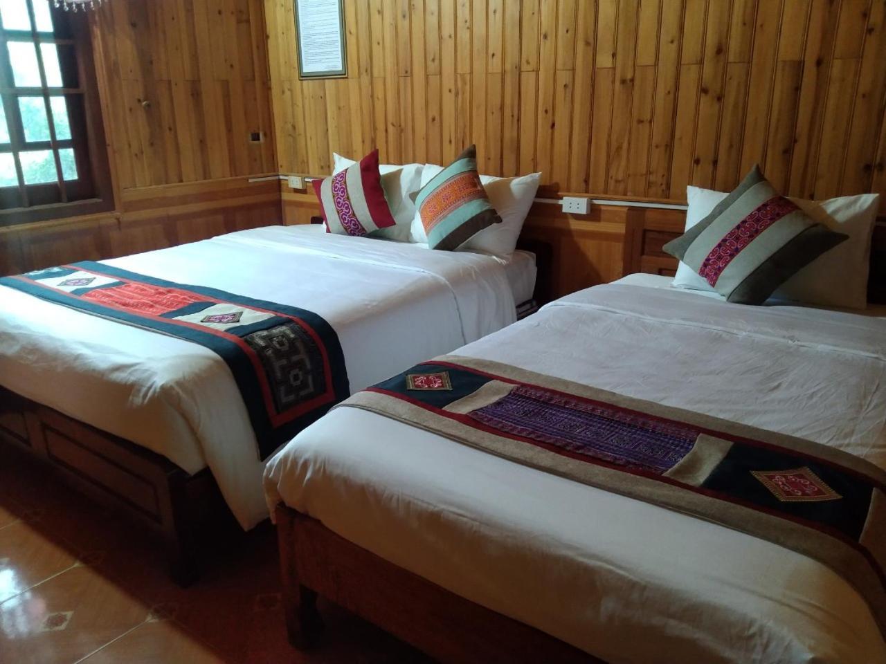 A Lin Homestay Bac Ha Esterno foto