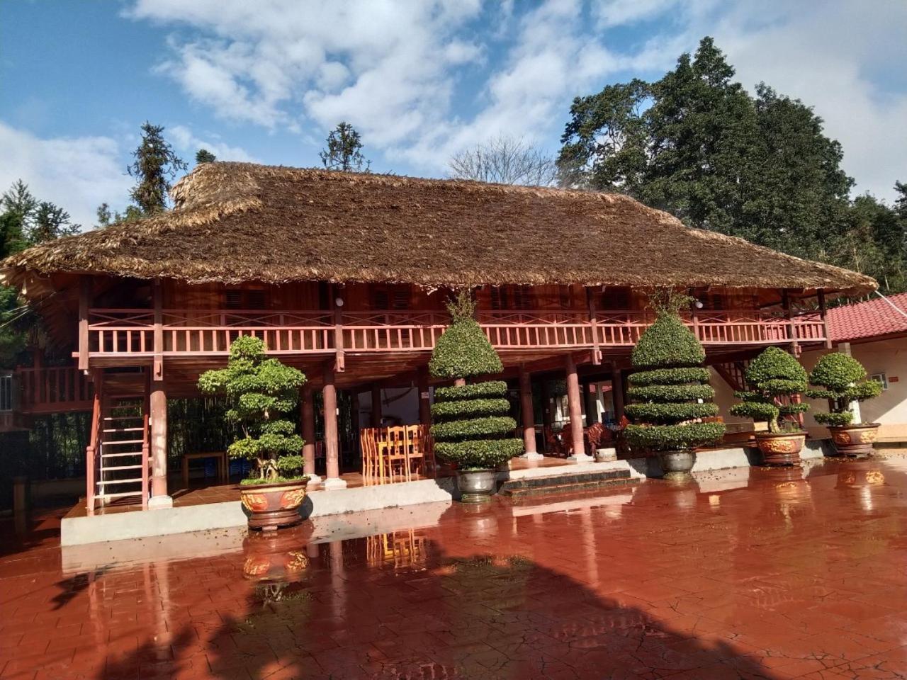 A Lin Homestay Bac Ha Esterno foto