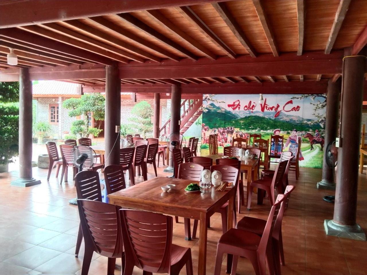 A Lin Homestay Bac Ha Esterno foto